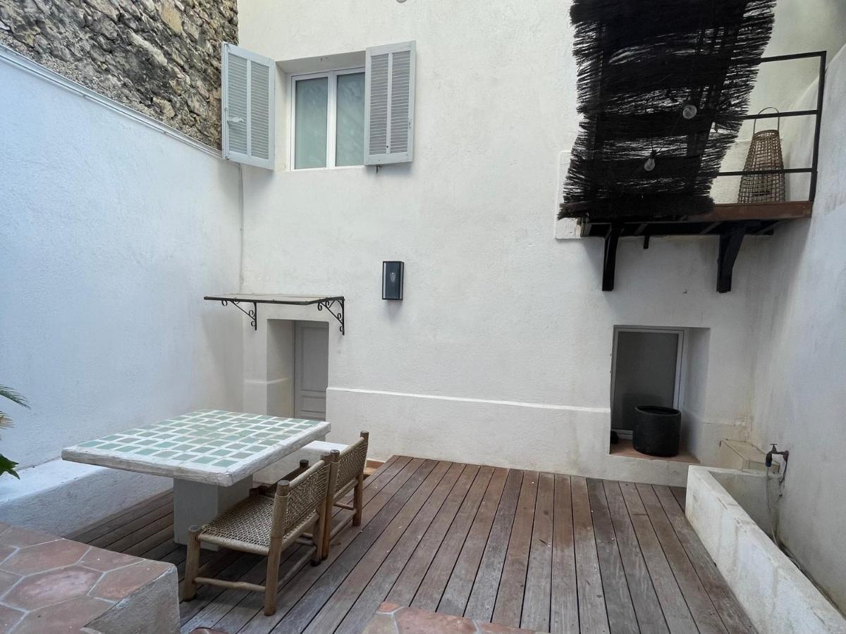 Residence Les Hauts De Saint Charles Marseille Extérieur photo