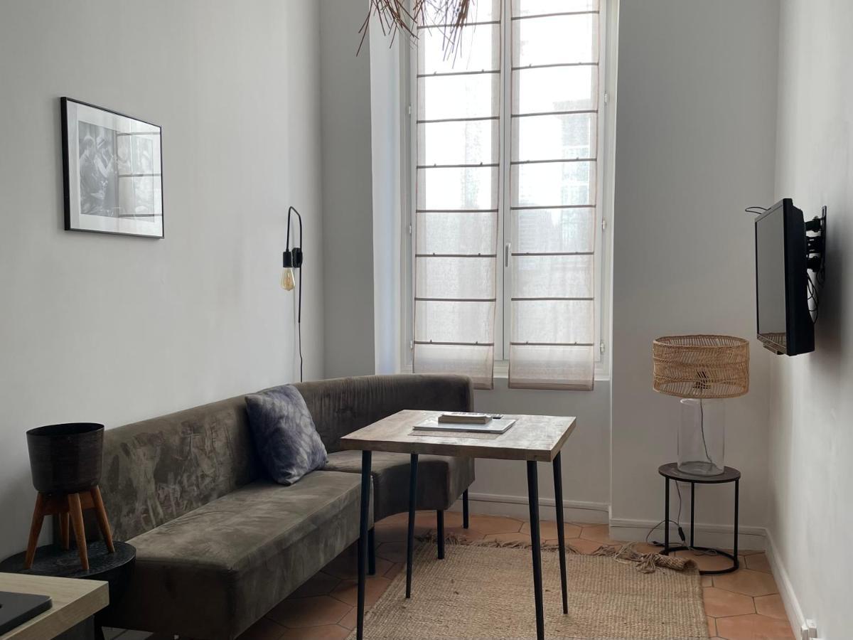 Residence Les Hauts De Saint Charles Marseille Extérieur photo