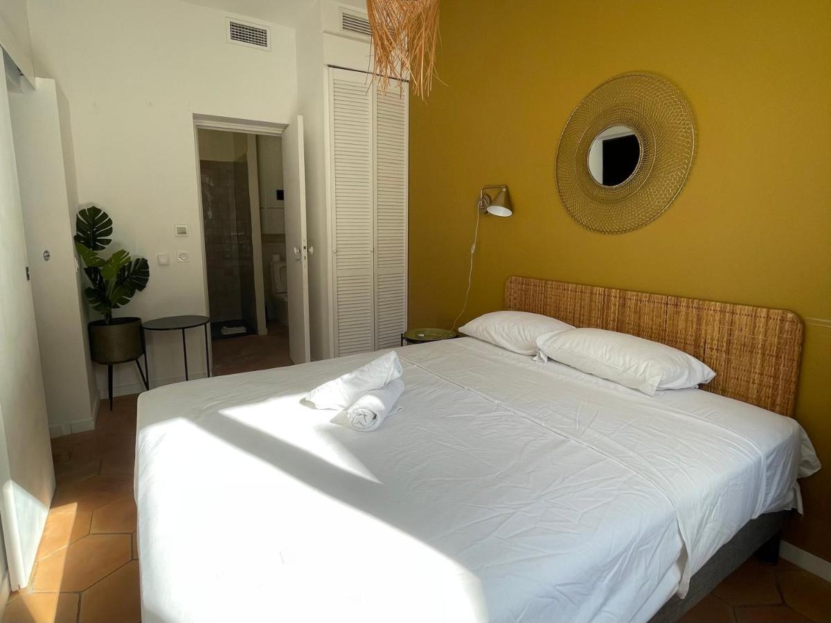 Residence Les Hauts De Saint Charles Marseille Extérieur photo